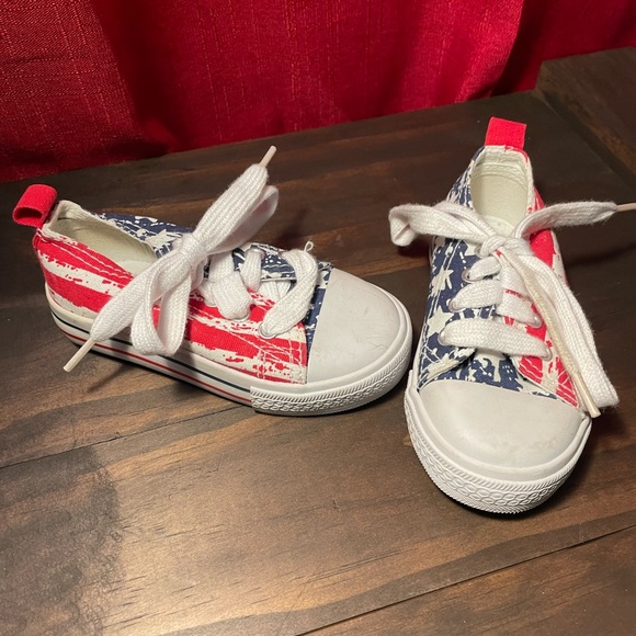 Other - 4th of July Toddler shoes size 5